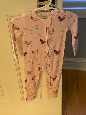 NWT Angel Dear Bamboo Pink Chicken Print Convertible Foot Romper Pajama 0-3M